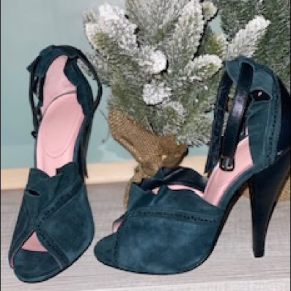 High Heels - Rebecca Taylor